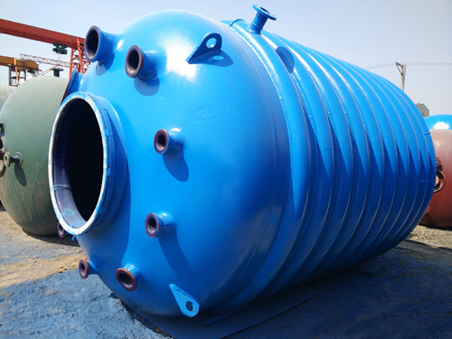 1592546286349938.jpg 2.-F型搪玻璃反應(yīng)釜1000L-50000L.jpg